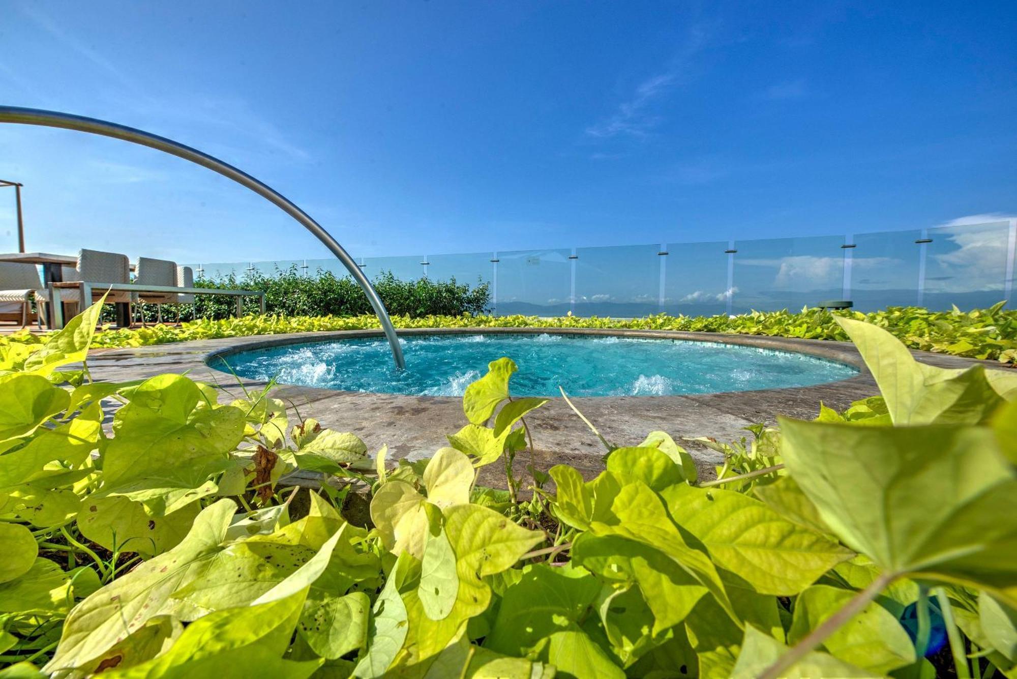 The Grand Luxxe Three Bedroom Spa Suite Nuevo Vallarta Exteriér fotografie