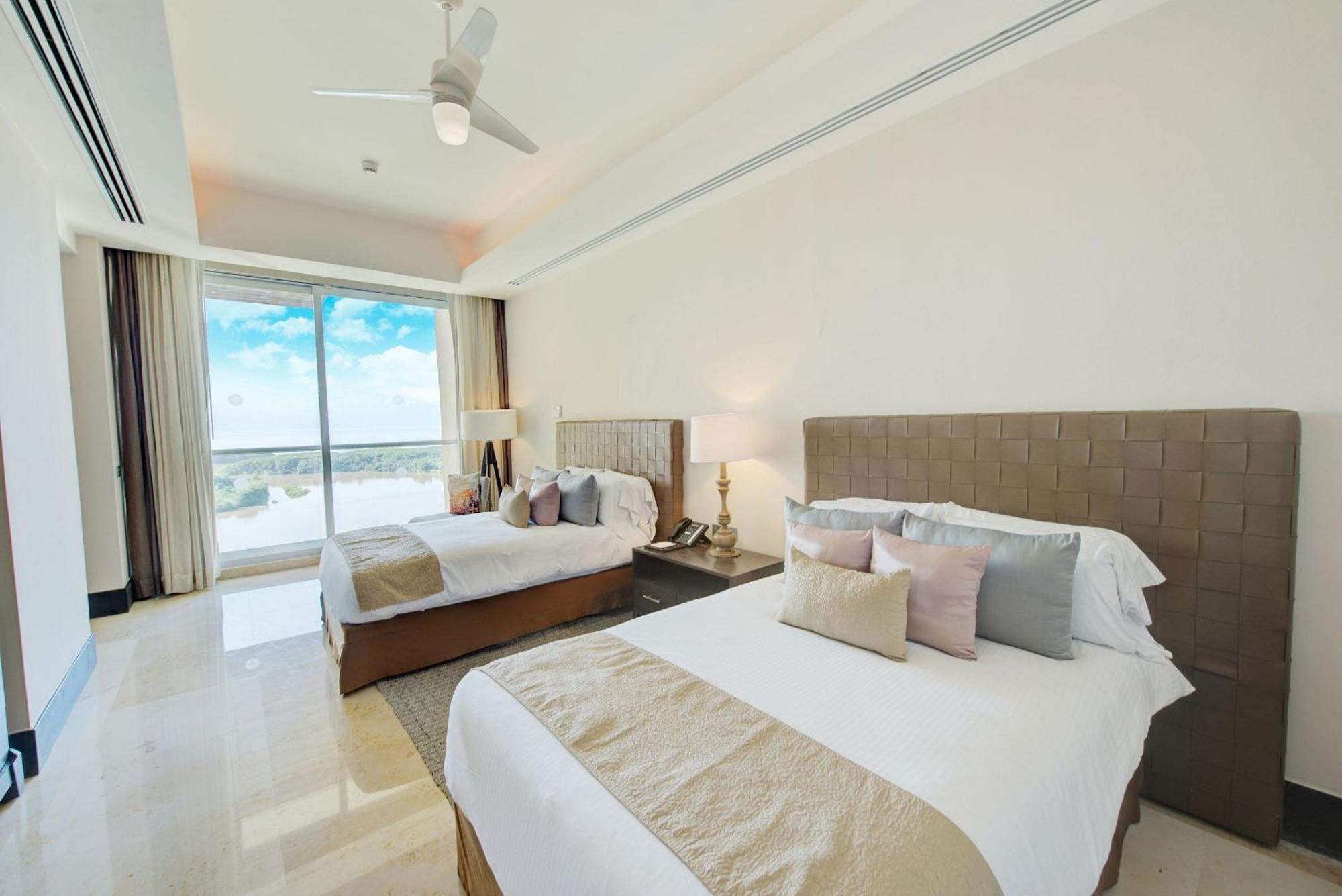 The Grand Luxxe Three Bedroom Spa Suite Nuevo Vallarta Exteriér fotografie